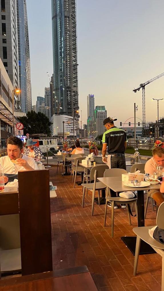 Sea View 1 Bedroom Flat, Luxury Amenities, Near & Tram With Free Parking In Marina Apartment Dubai